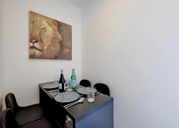 Lägenhet Perfect Location, Idyllic 2br