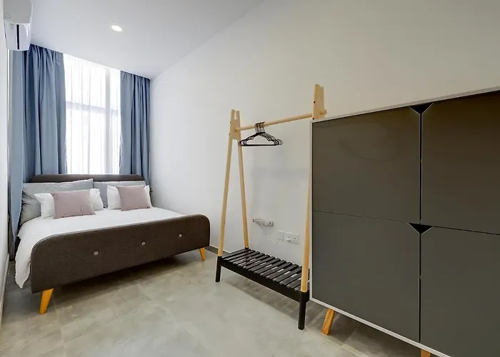 Perfect Location, Idyllic 2br Sliema