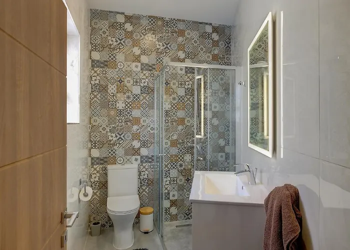 Perfect Location, Idyllic 2br Lägenhet Sliema