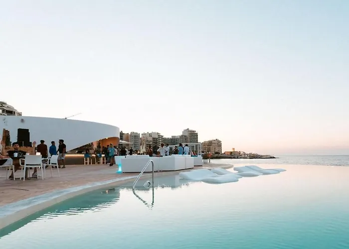 Perfect Location, Idyllic 2br * Sliema