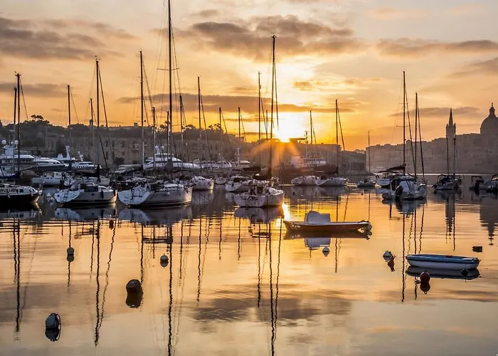 Perfect Location, Idyllic 2br Appartement