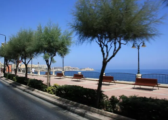 Appartement Perfect Location, Idyllic 2br Sliema